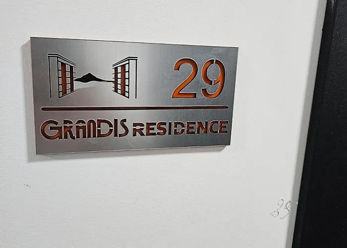 Bianca, In Complex Rezidential Grandis Μπρασόβ